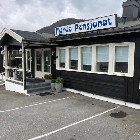 Forde Pensjonat Екстер'єр фото